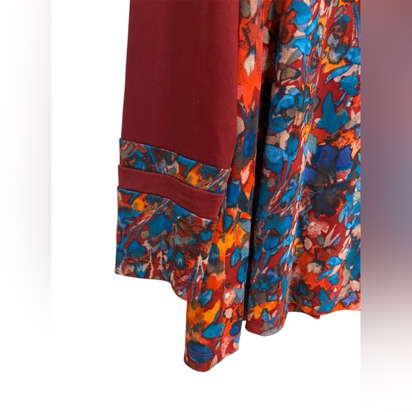 Colorful Floral Long Sleeve Top - Picture 4 of 5